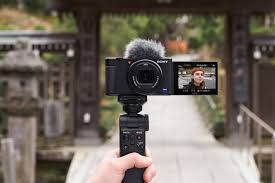 good camera for vlogging​ 
